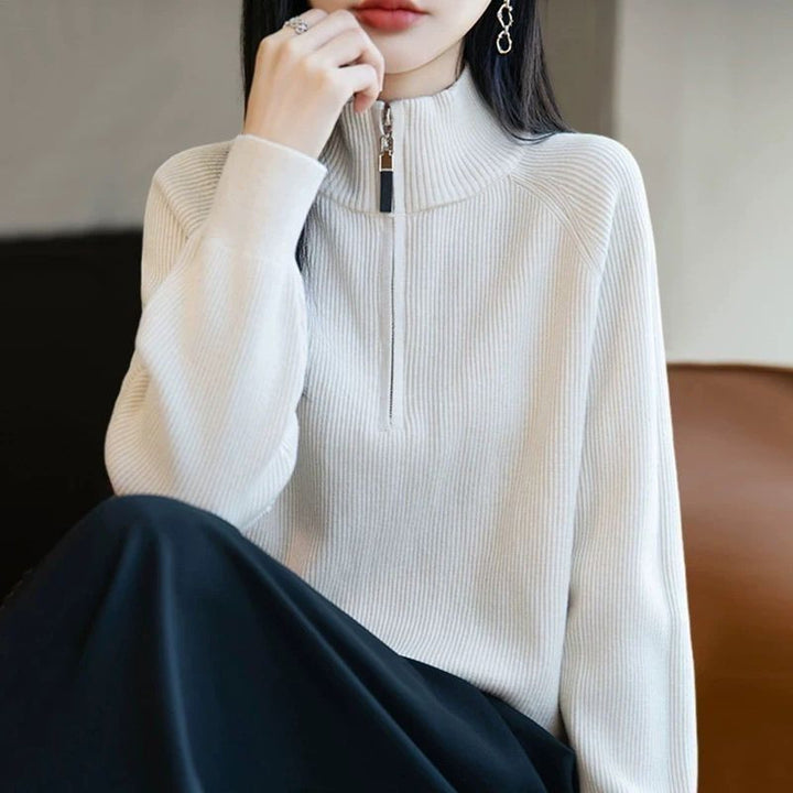 Pull tendance féminin avec col haut et fermeture éclair Chic & Stil