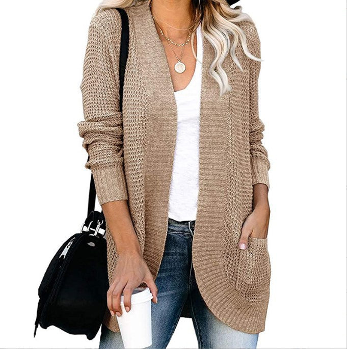 Knit cardigan for women with practical pockets and airy structure Lune London