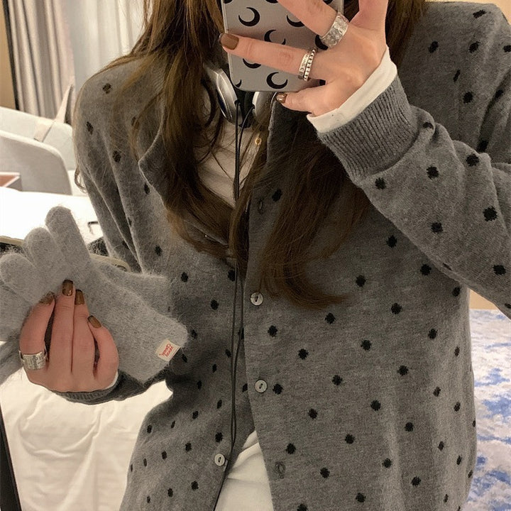 Cardigan féminin avec un design à pois et un matériau doux Chic & Stil