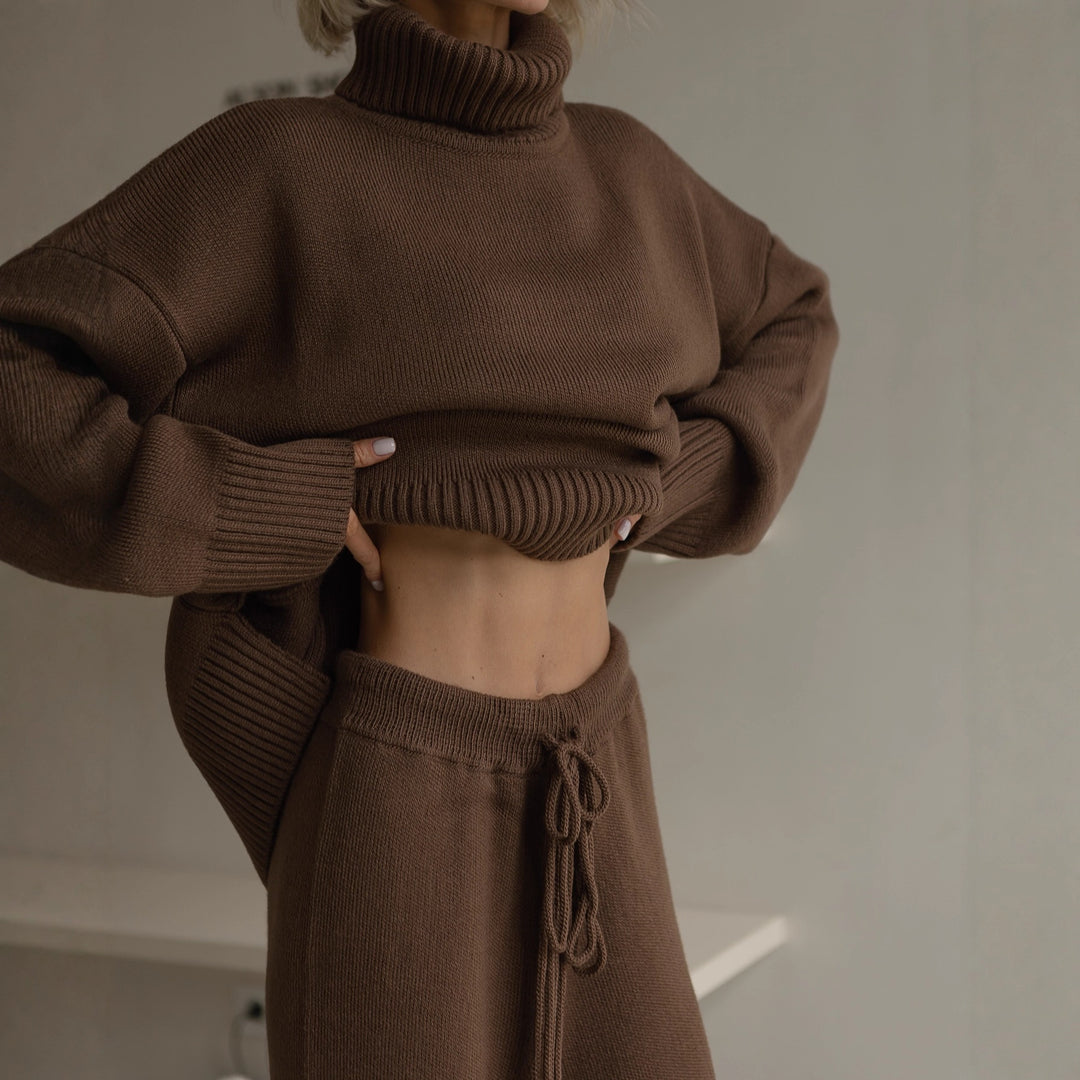 Oversized comfortable sweater for women with high collar Lune London