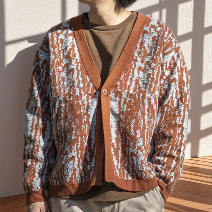 Trendy knit cardigan for men with a stylish pattern and a chic V neck