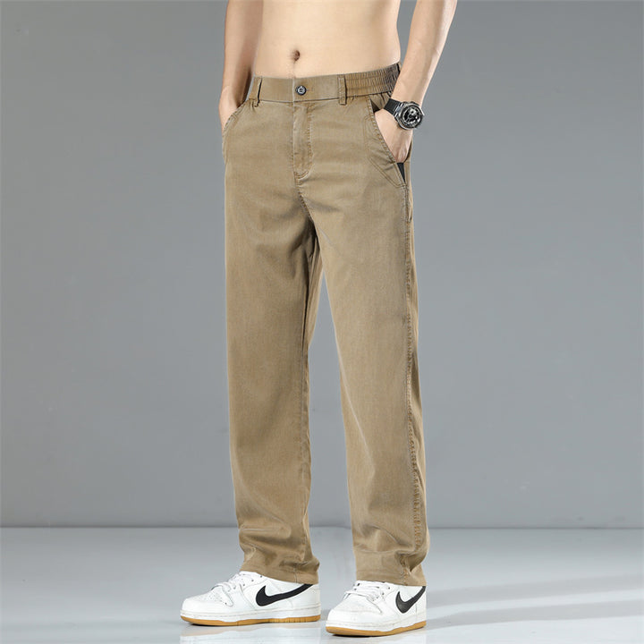 Comfortable chino pants for men with elastic waistband and practical side pockets Lune London