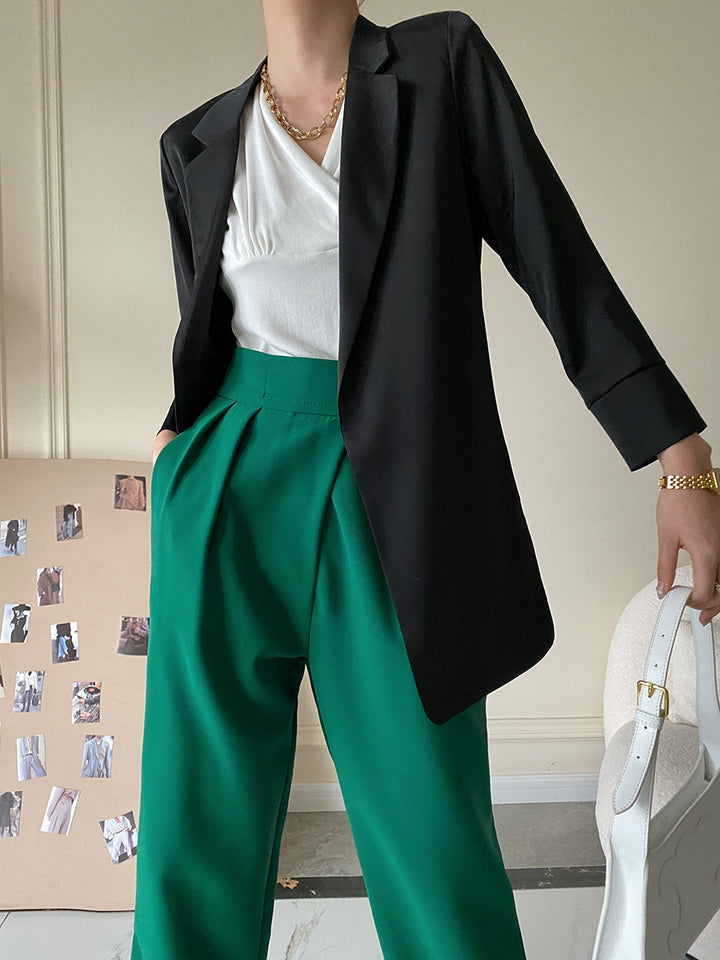 Women's Elegant Blazer with Modern Cut Chic & Stil