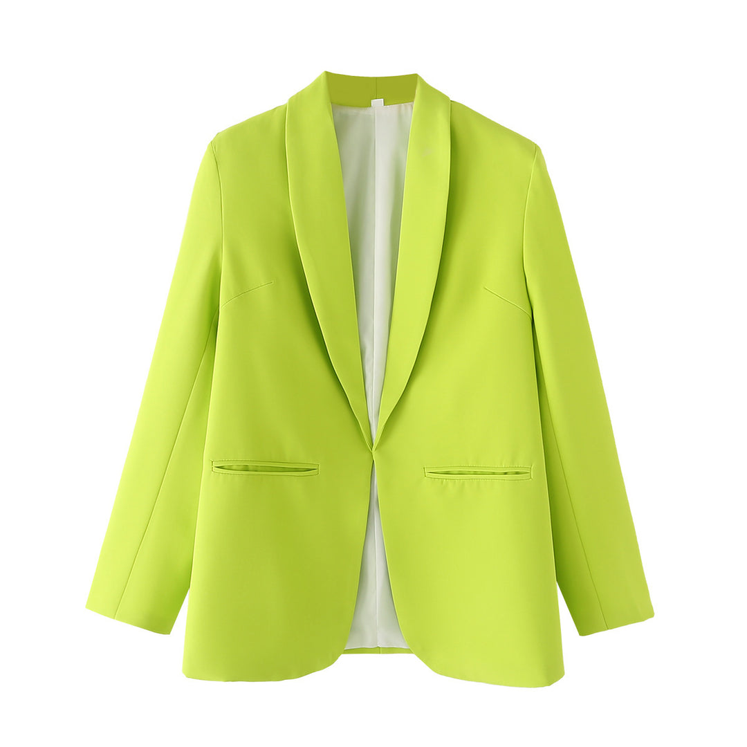Veste blazer élégante pour dames avec une coupe moderne et des poches structurées Lune London