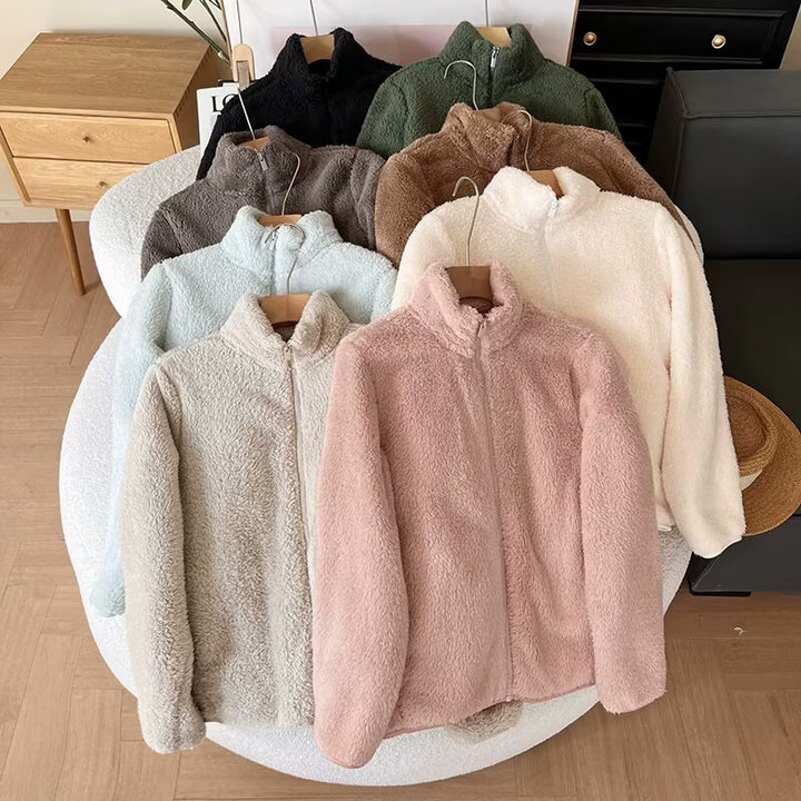 Veste en polaire moelleuse pour femmes avec col haut et fermeture éclair Chic & Stil