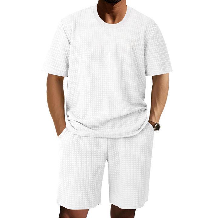 Casual short-sleeved men's set with structured design and practical pockets Lune London