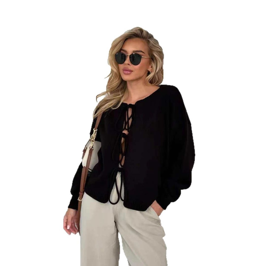 Pull en tricot pour femmes avec un lacet élégant et une coupe confortable Lune London