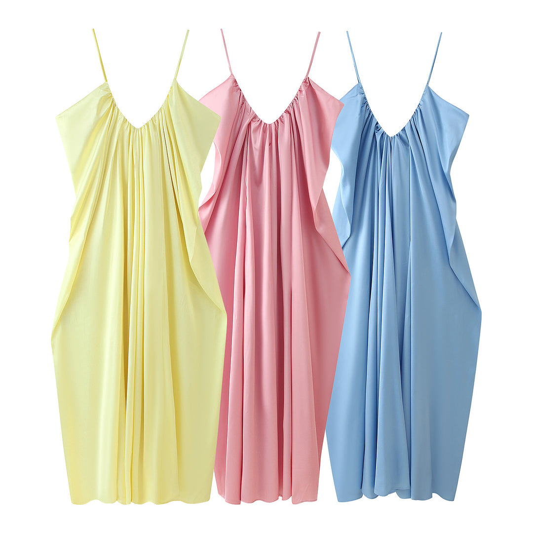 Maxi dress for women with a relaxed cut and refined draping Lune London