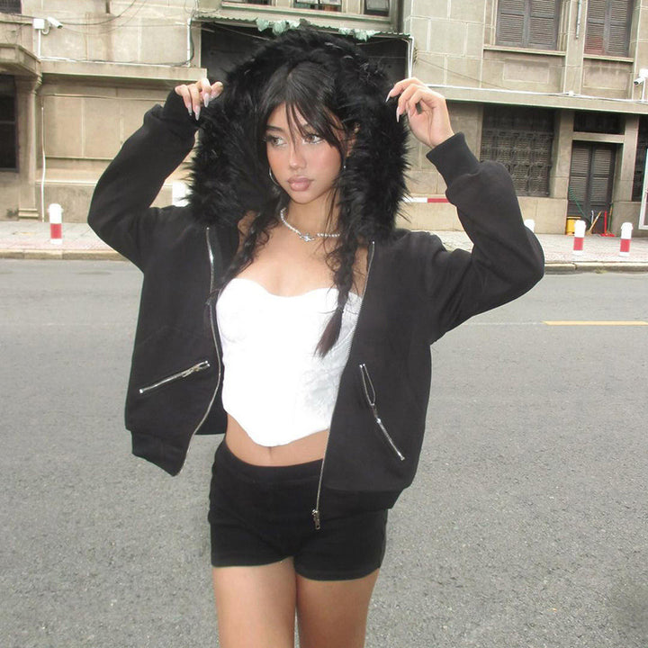 Warm sweatshirt jacket for women with removable faux fur collar Lune London