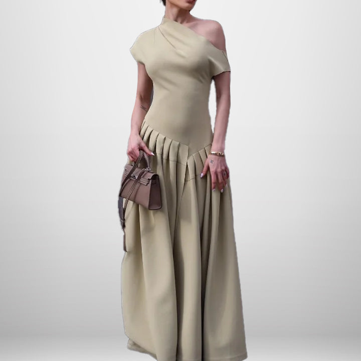 Robe maxi élégante à épaule unique pour femme avec plissés et jupe fluide Chic & Stil
