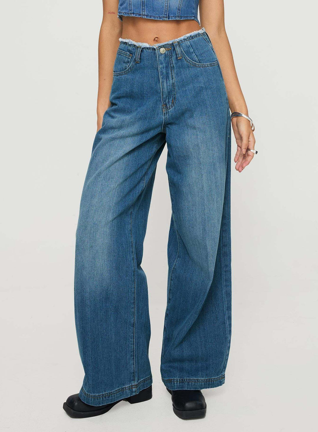 Women's wide denim jeans with high waistband and fringed hem Lune London