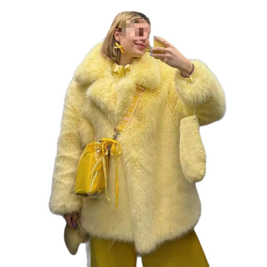 Elegant women's oversized coat in faux fur Lune London