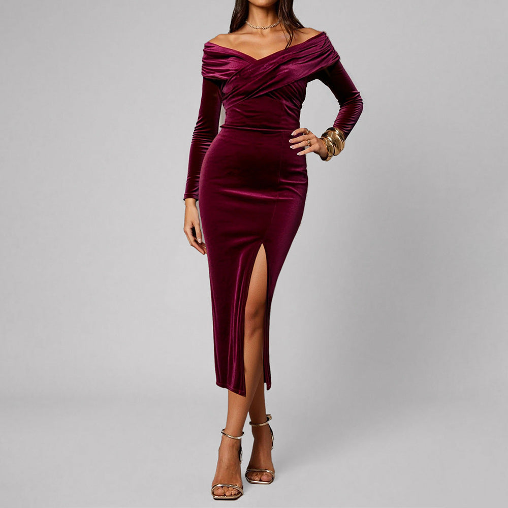 Robe de soirée luxueuse pour femmes avec design dénudé sur les épaules et fente latérale Chic & Stil