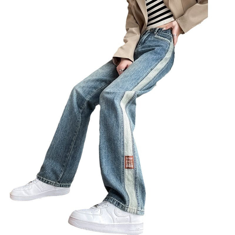 Jeans larges pour femmes avec des rayures latérales Chic & Stil