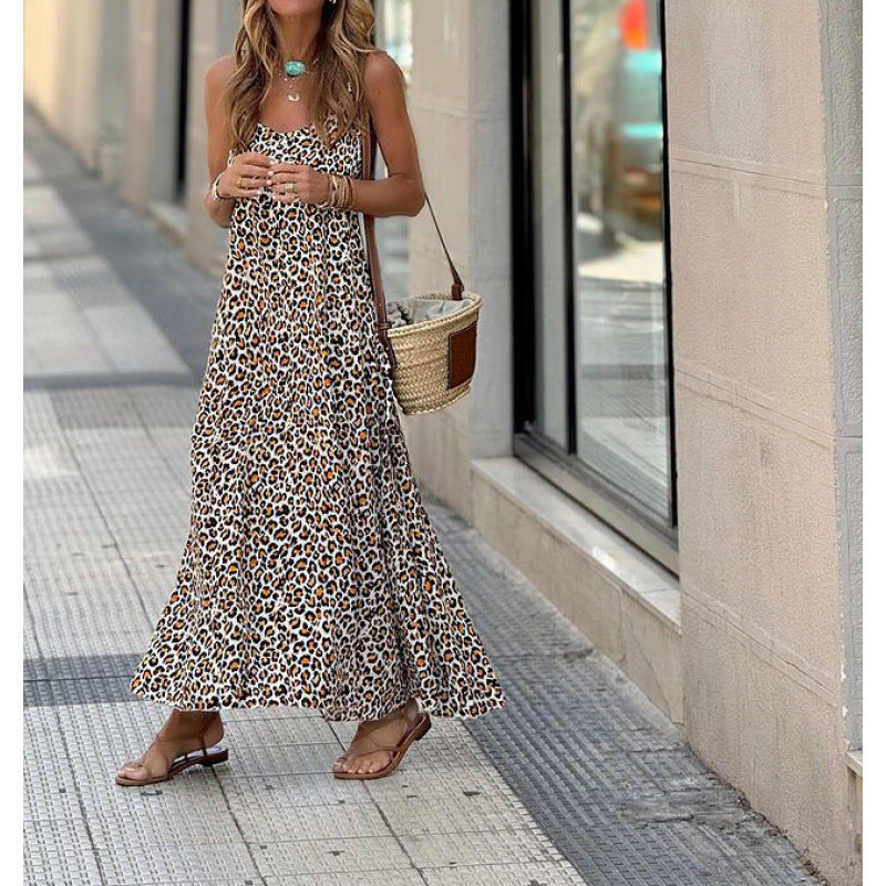 Maxi dress for women with adjustable straps Lune London