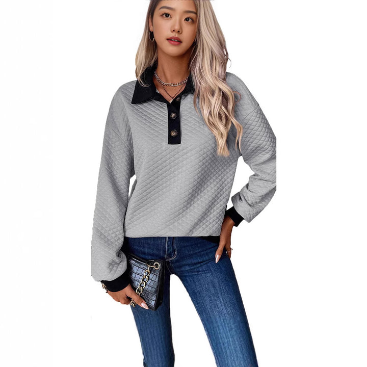 Casual sweatshirt for women with classic polo collar and button details Lune London