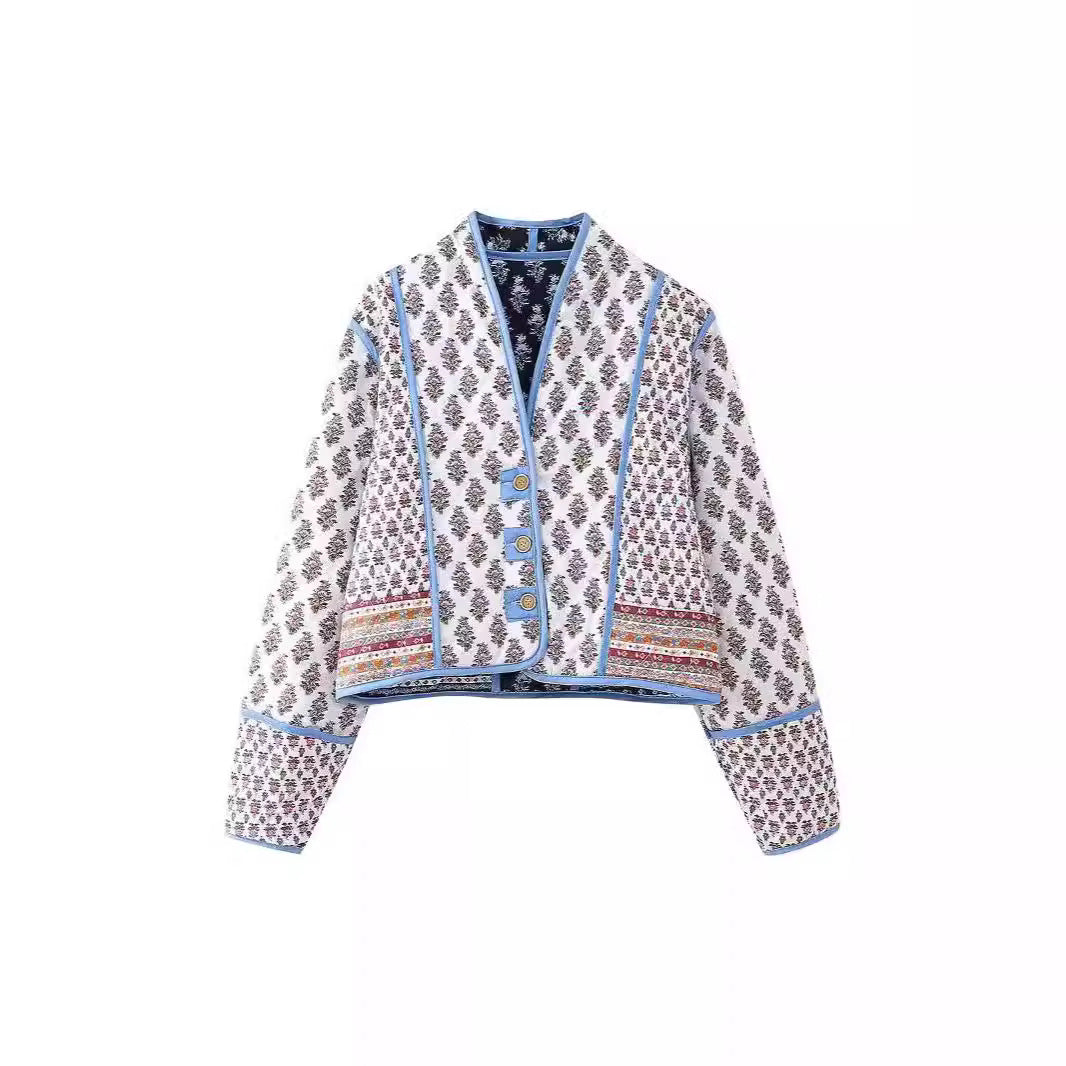 Ladies fashion jacket rich in details with floral design Lune London