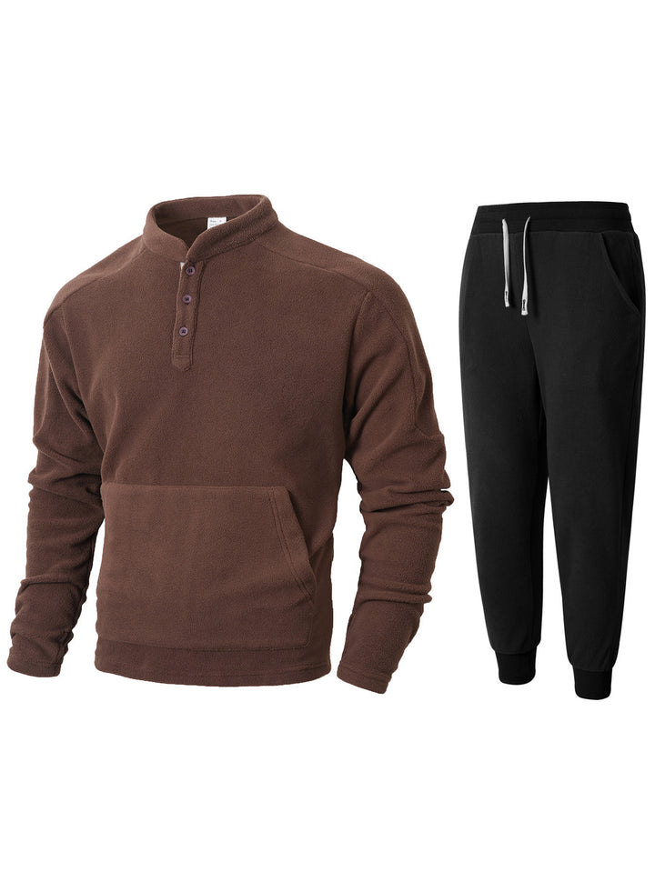 Cozy fleece tracksuit for men with button placket and practical pockets Lune London
