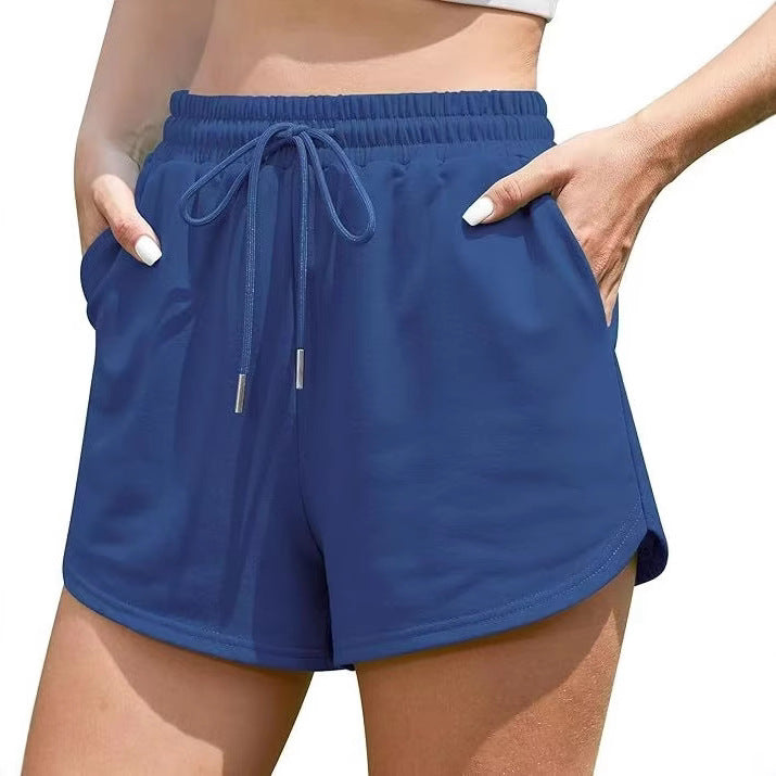 Women's casual trousers in a relaxed fit with an elastic waistband and side pockets Lune London