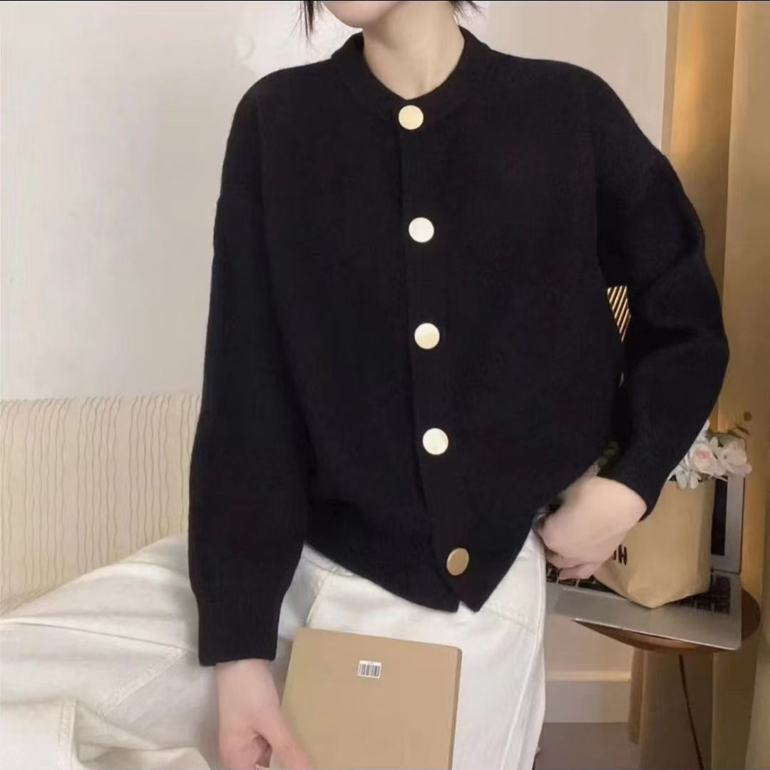 Ladies Cozy Knit Sweater with Large Buttons and an Elegant Design Lune London