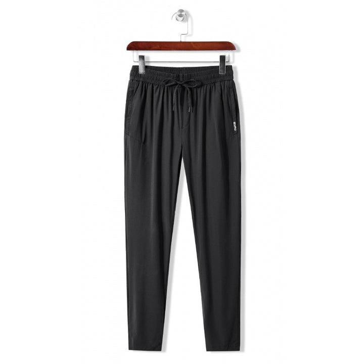 Leisure pants for men with elastic waistband and breathable inserts Lune London