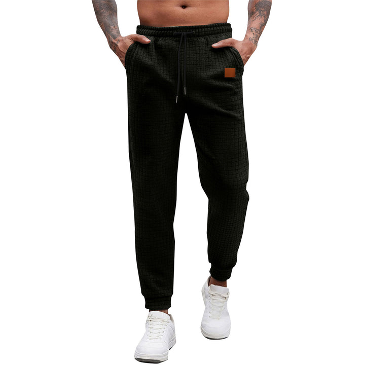 Casual men's jogging pants with elastic waistband and practical pockets Lune London