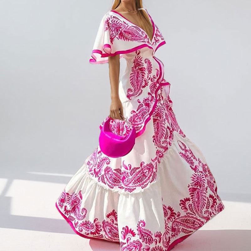 Robe maxi pour femmes avec des manches volumineuses et un motif paisley élaboré Chic & Stil
