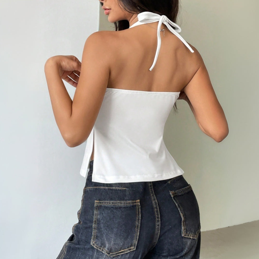 Haut halter féminin léger avec coupe moderne et fentes latérales Chic & Stil