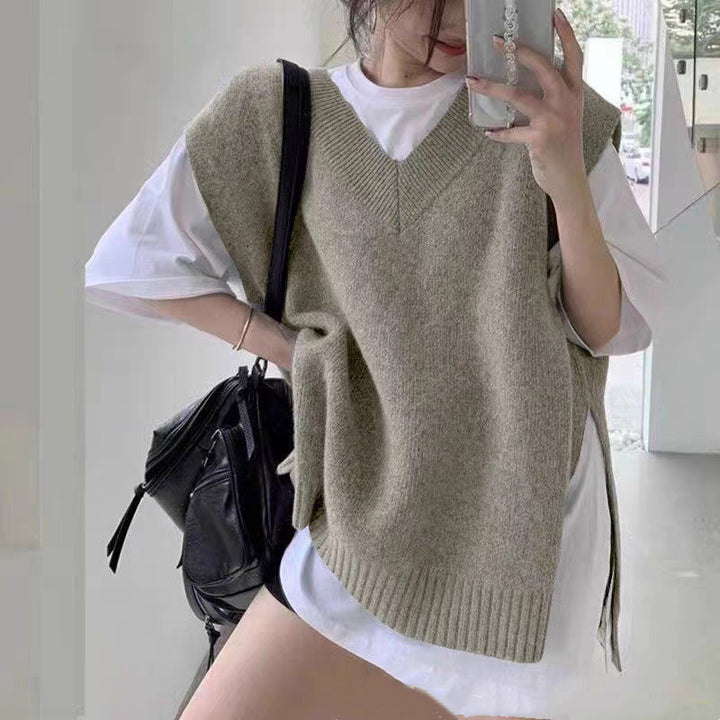 Gilet en tricot pour femmes avec décolleté en V et coupe ample Chic & Stil