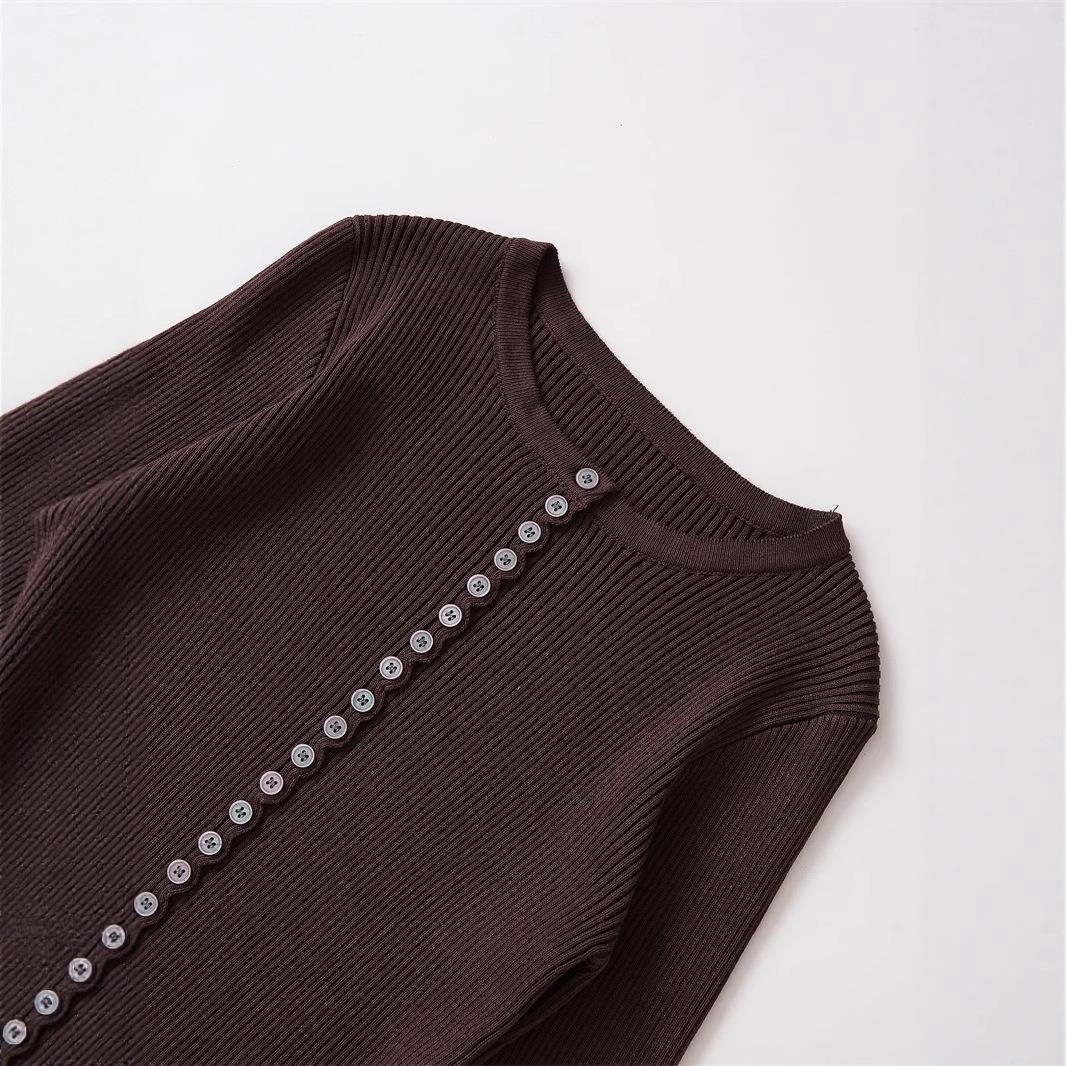 Fine knit jacket for women with elegant button details Lune London