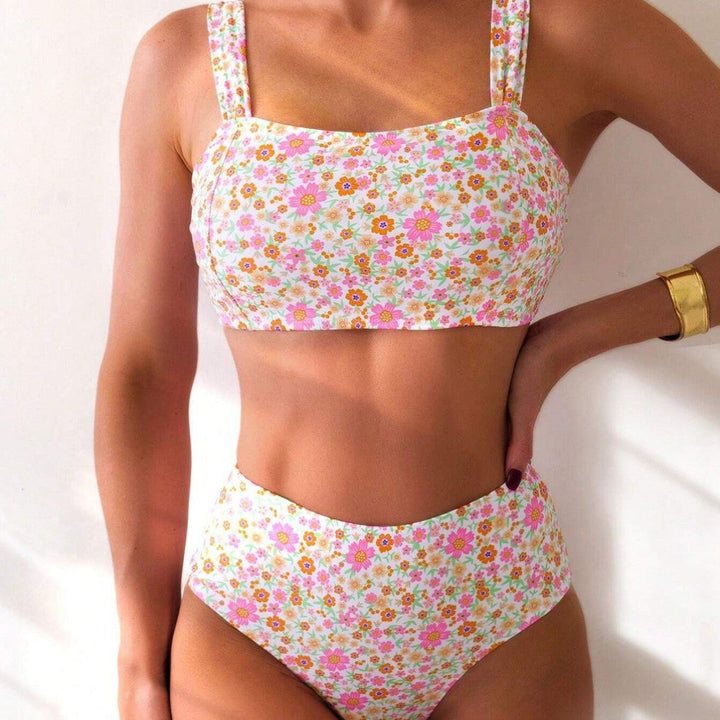 Lune London | Women's High Waisted Bikini Set with Floral Patterns and Wide Straps