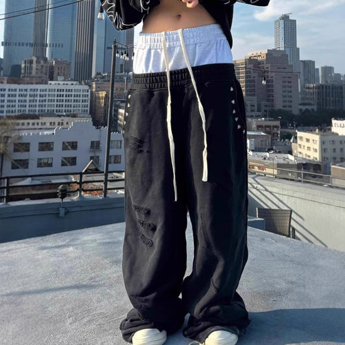 Casual relaxed fit cargo pants for women with elastic waistband and rivet embellishment Lune London