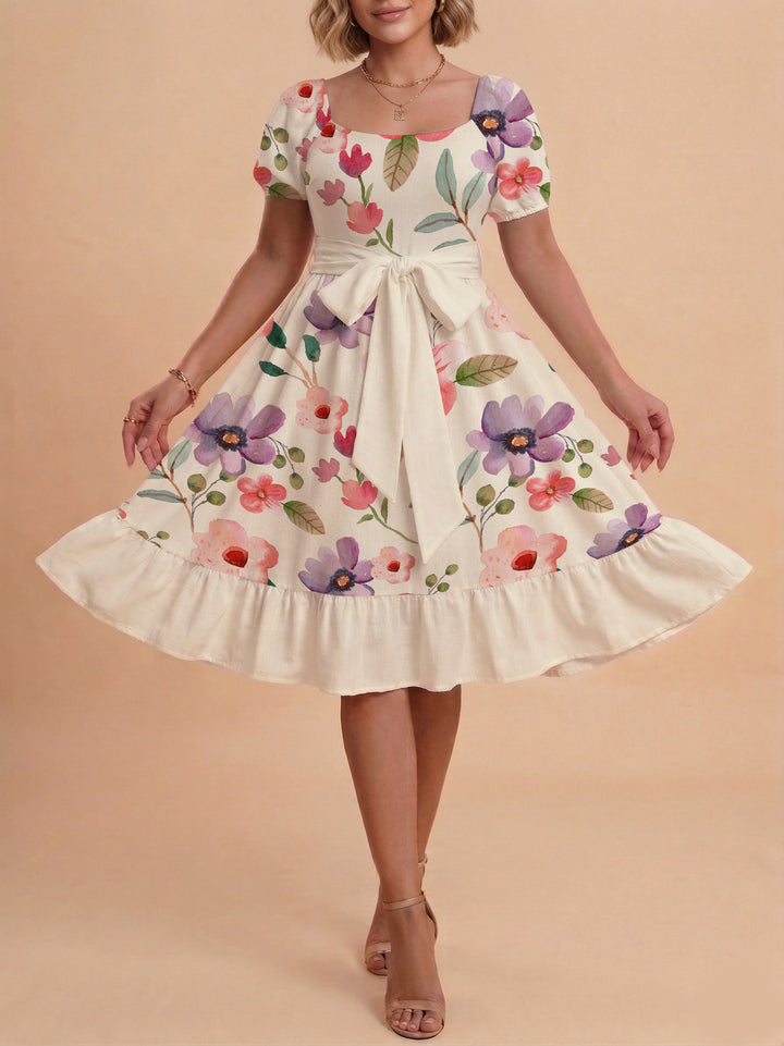 Women's elegant maxi dress with floral design and waist belt Lune London