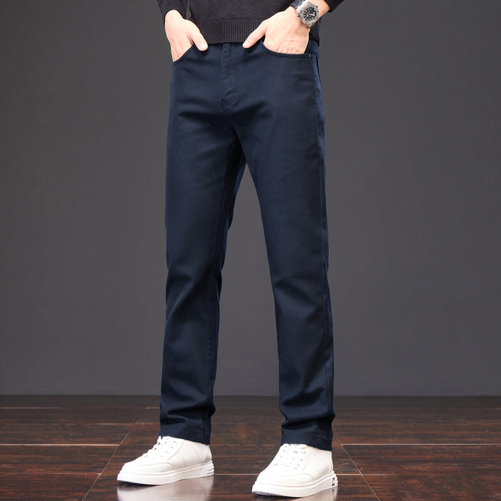 Men's chino pants with a modern fit and practical pockets Lune London