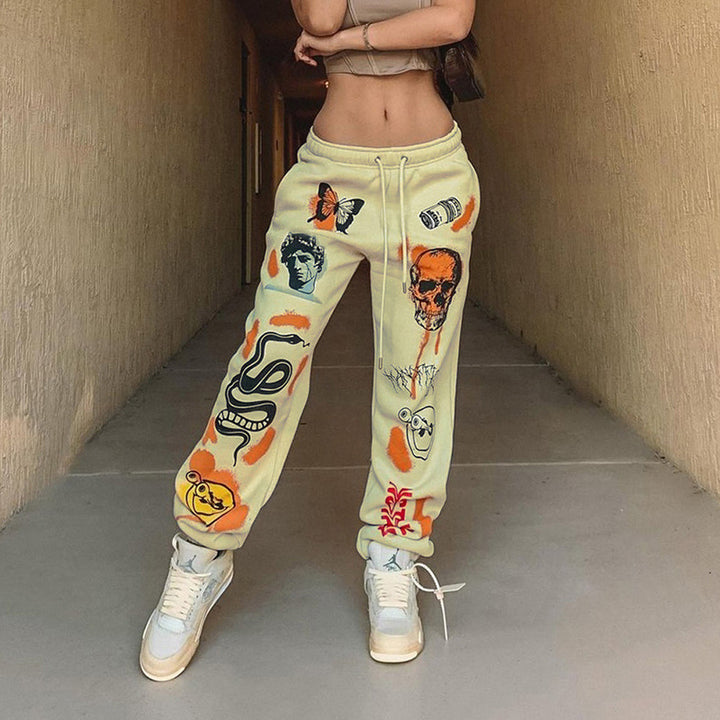 Stylish leisure pants for ladies with a unique graphic print and a comfortable fit Lune London