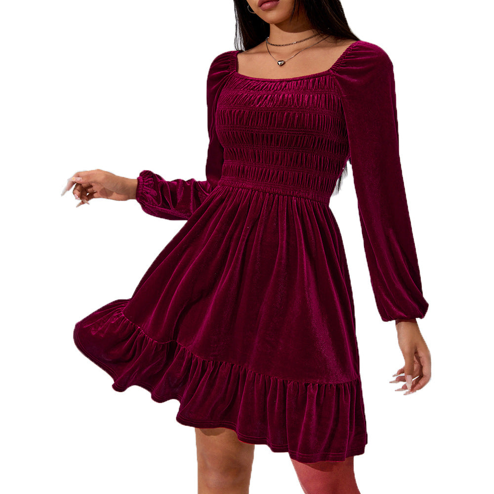 Robe Mini en Velours pour Femmes avec Détails Volants et Taille Élastique Chic & Stil