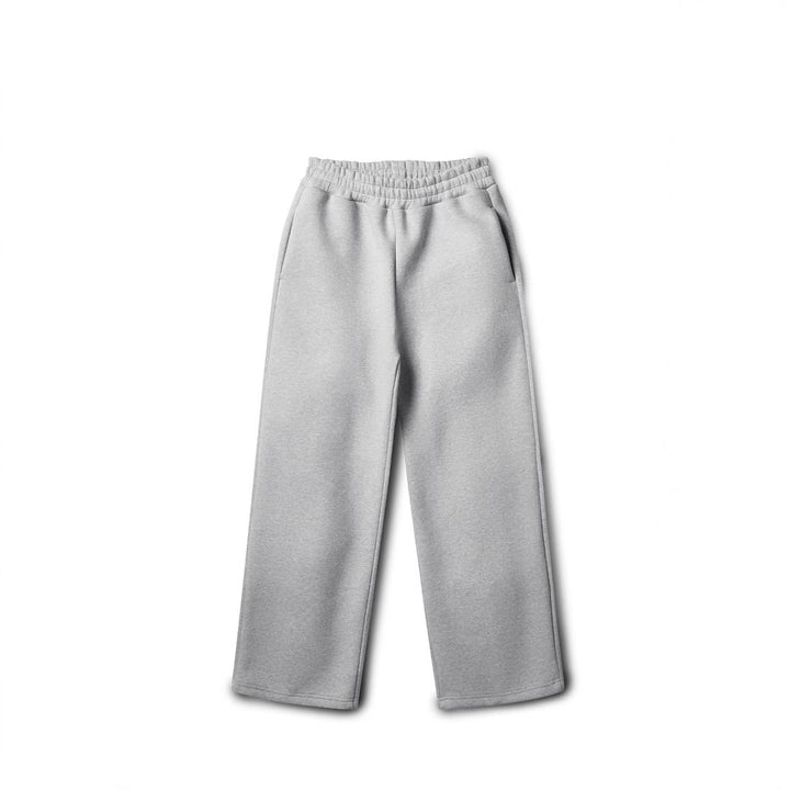 Comfortable lounge pants for women with elastic waistband and practical side pockets Lune London