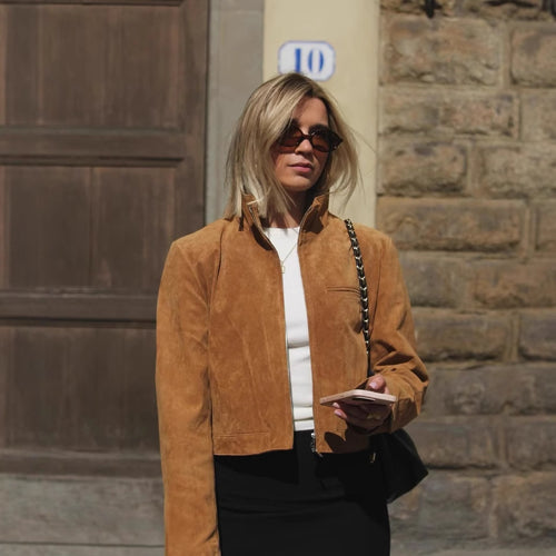 Short faux leather jacket for women with stylish collar and practical pockets Lune London
