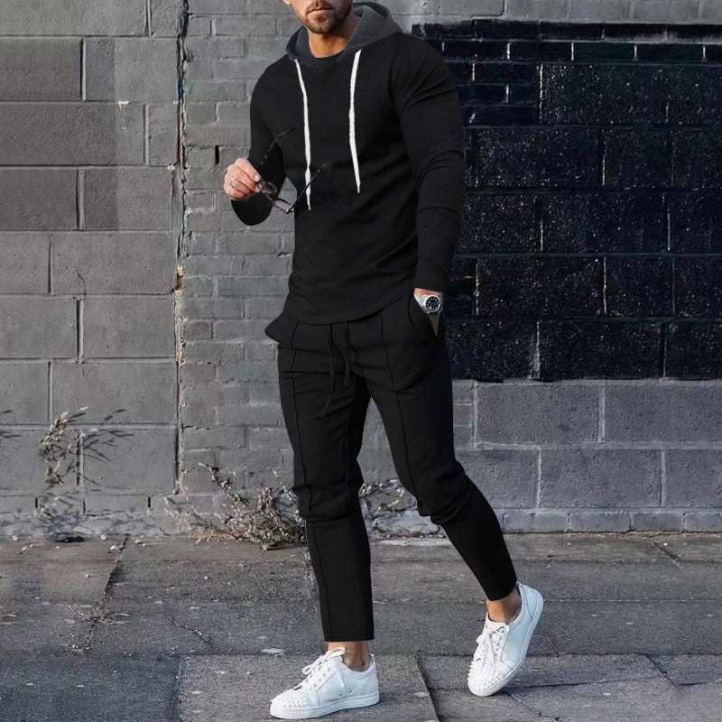 Men's sporty hoodie set with stylish jogger pants Lune London