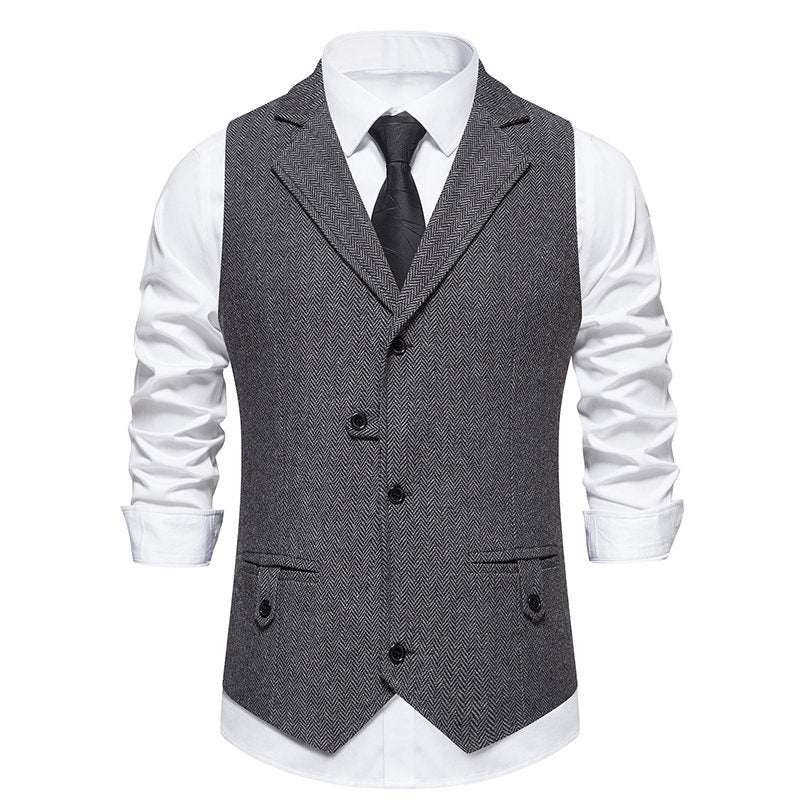 Elegant suit vest for men with herringbone design and modern cut Lune London