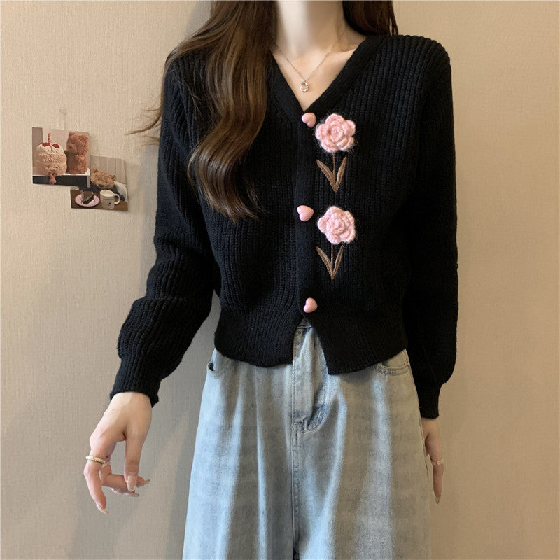 Knitted women’s jacket with floral appliqués Lune London
