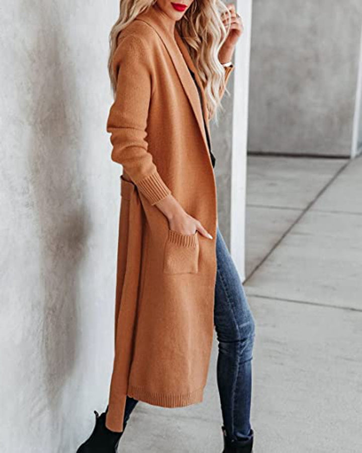 Knit coat for women with practical pockets and belt Lune London