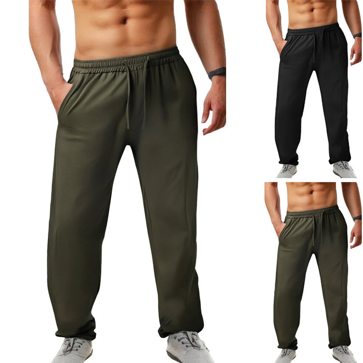 Sporty sweatpants for men with elastic waistband and side pockets Lune London
