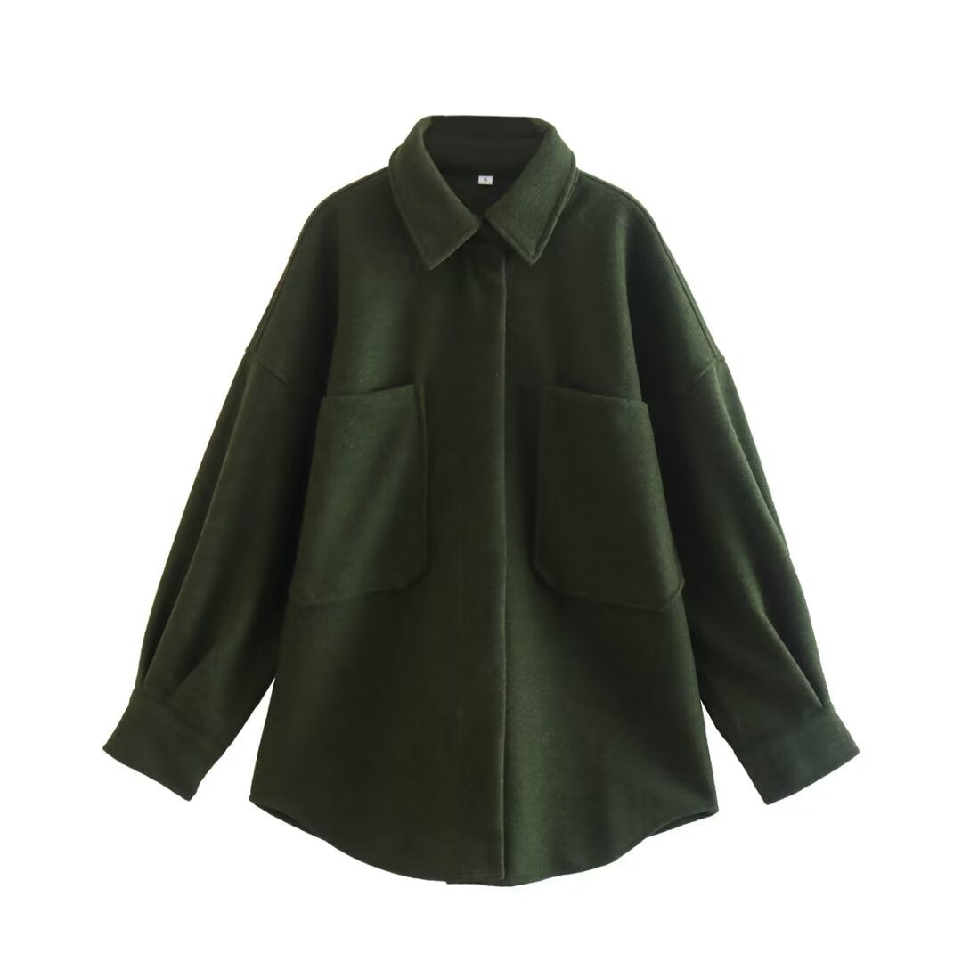 Oversized flannel jacket for women in high-quality wool blend with practical pockets Lune London