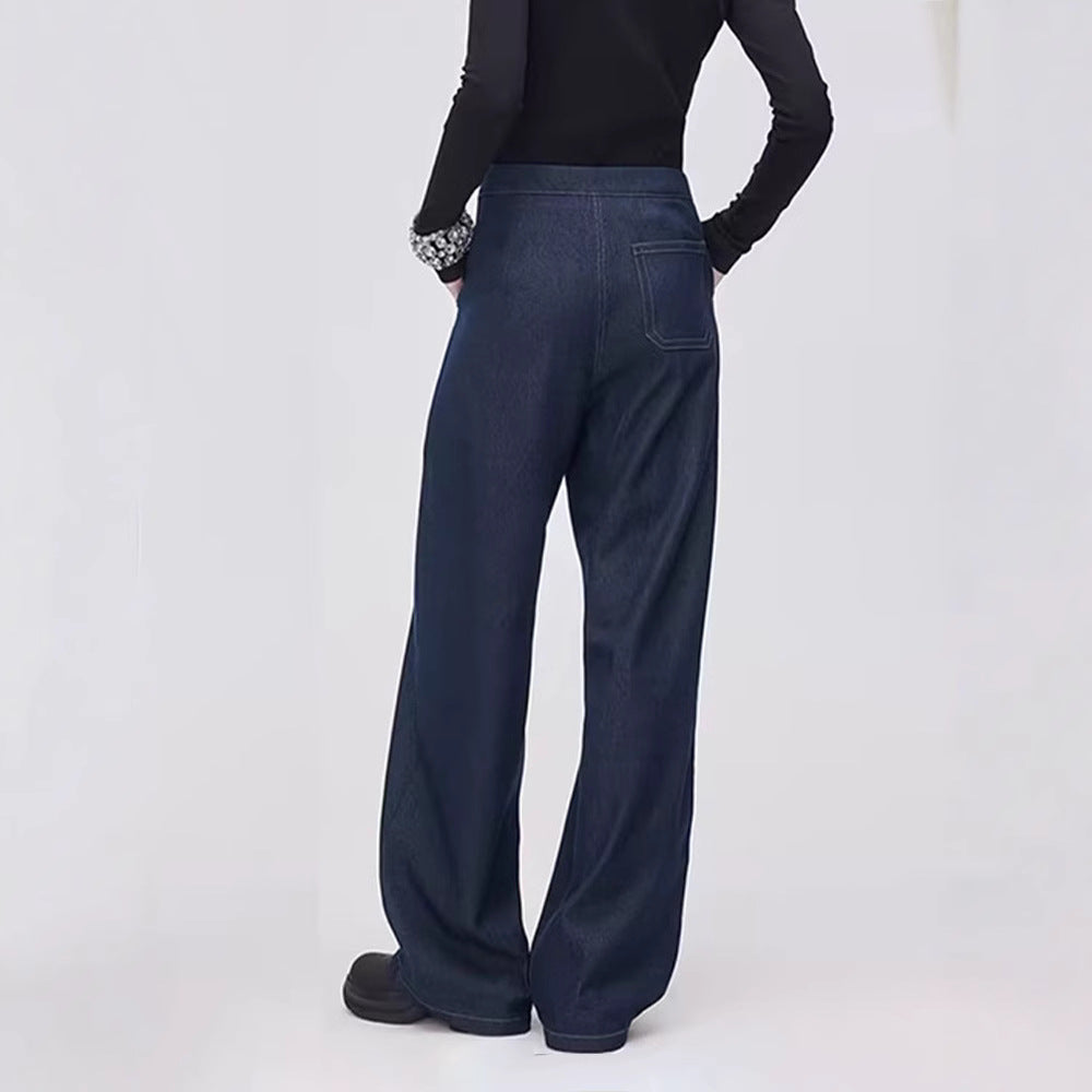 Jean féminin à la mode avec une coupe large et une taille haute Chic & Stil