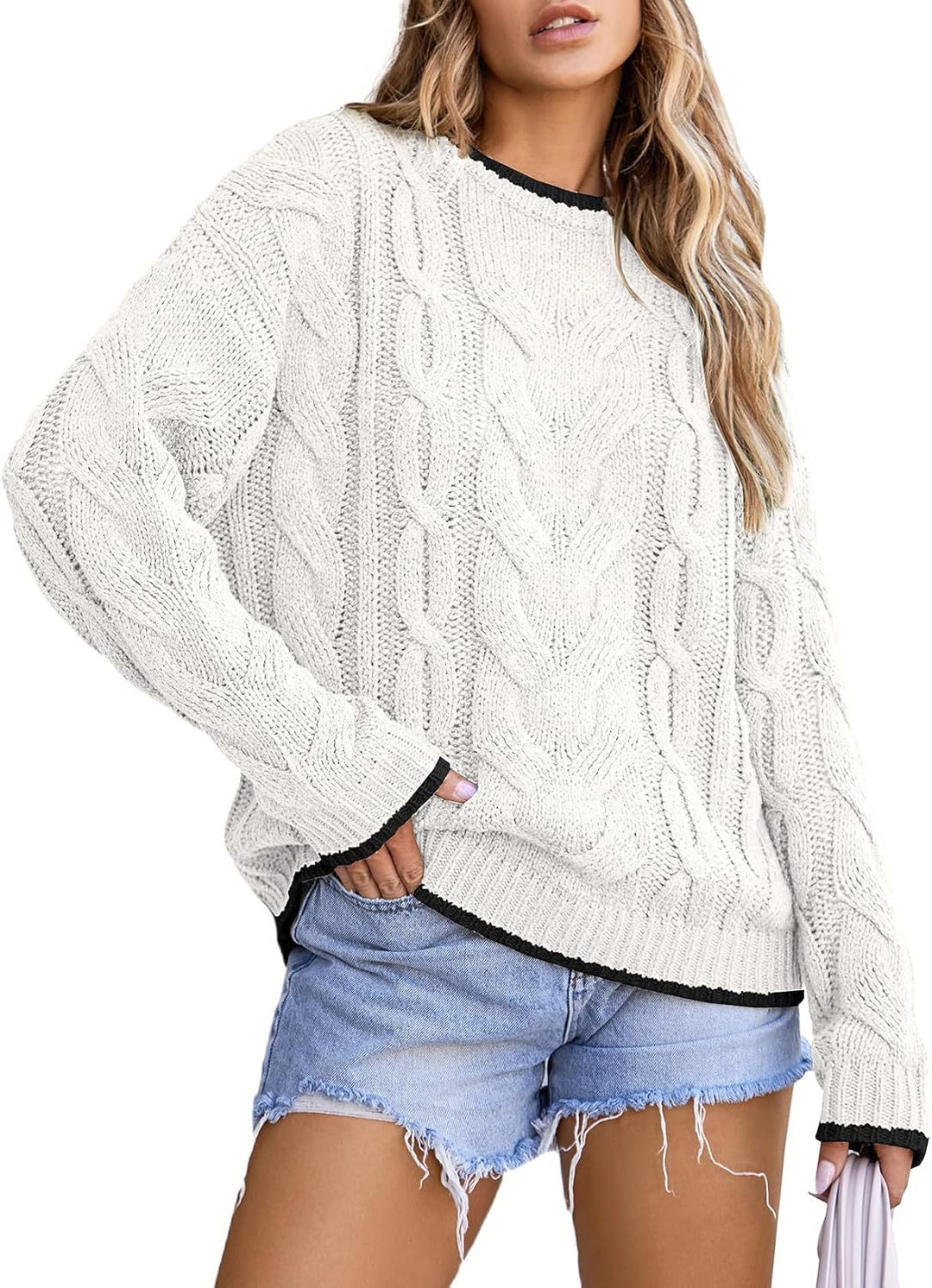 Knitted sweater for women with a thick braid pattern Lune London