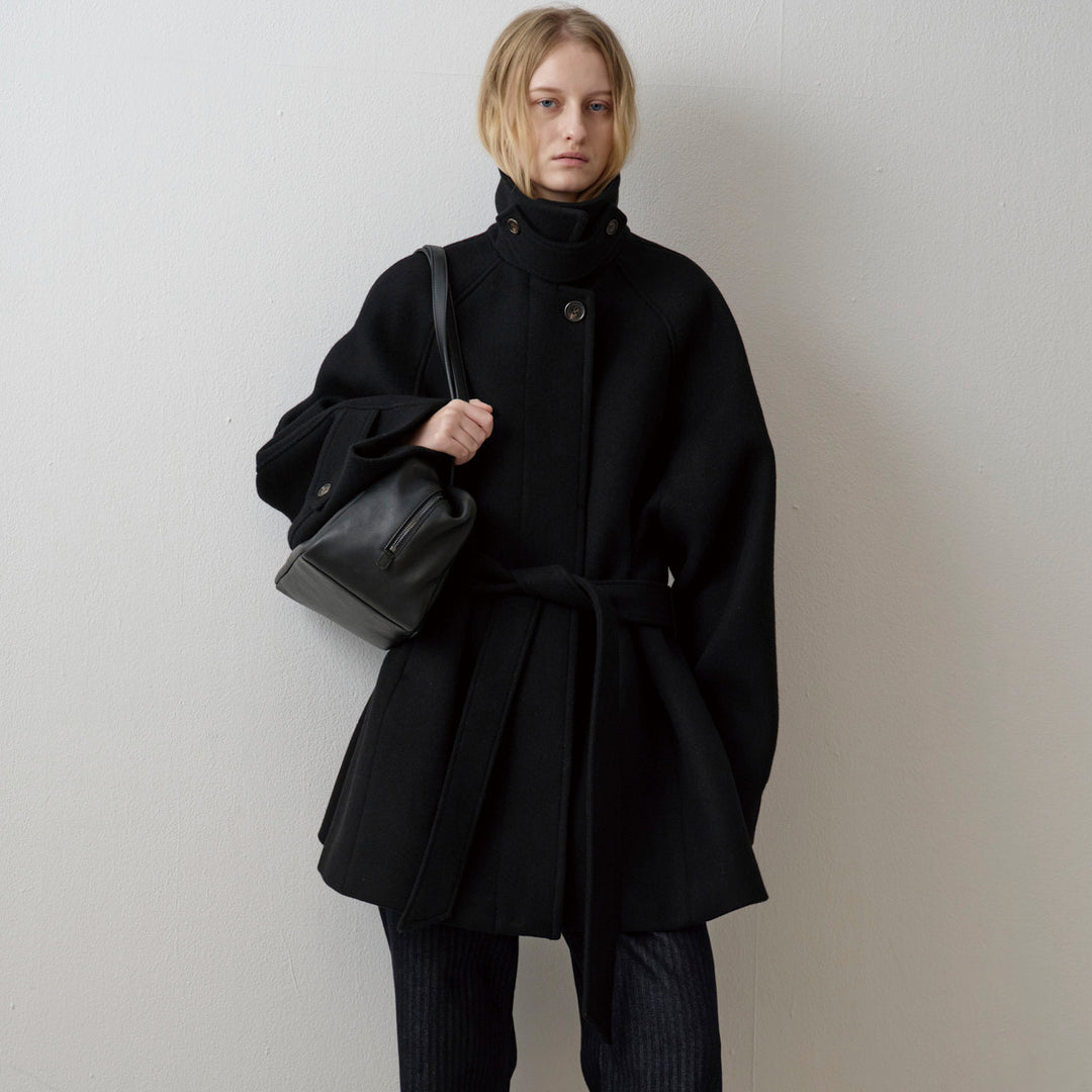 Manteau en laine matelassé pour femmes avec col élégant Chic & Stil