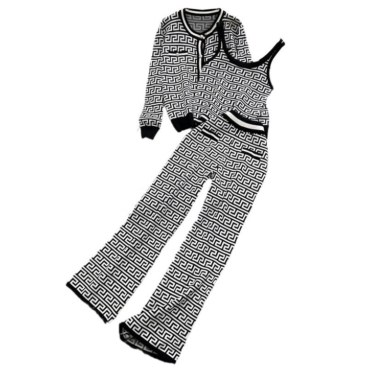 Knitted geometric pattern loungewear set for women with cardigan Lune London