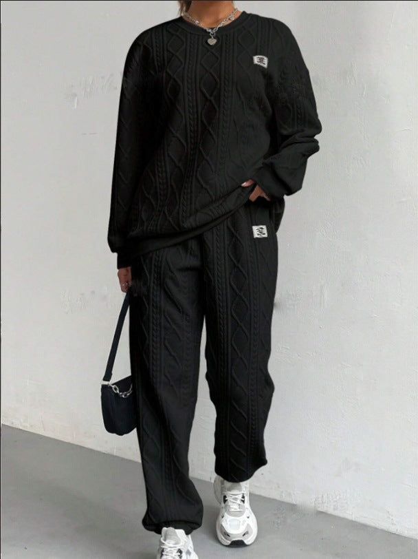 Costume en tricot pour femmes avec design texturé et coupe confortable Chic & Stil