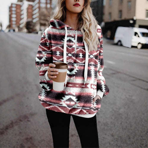Women's cozy hooded sweatshirt with trendy geometric pattern Lune London